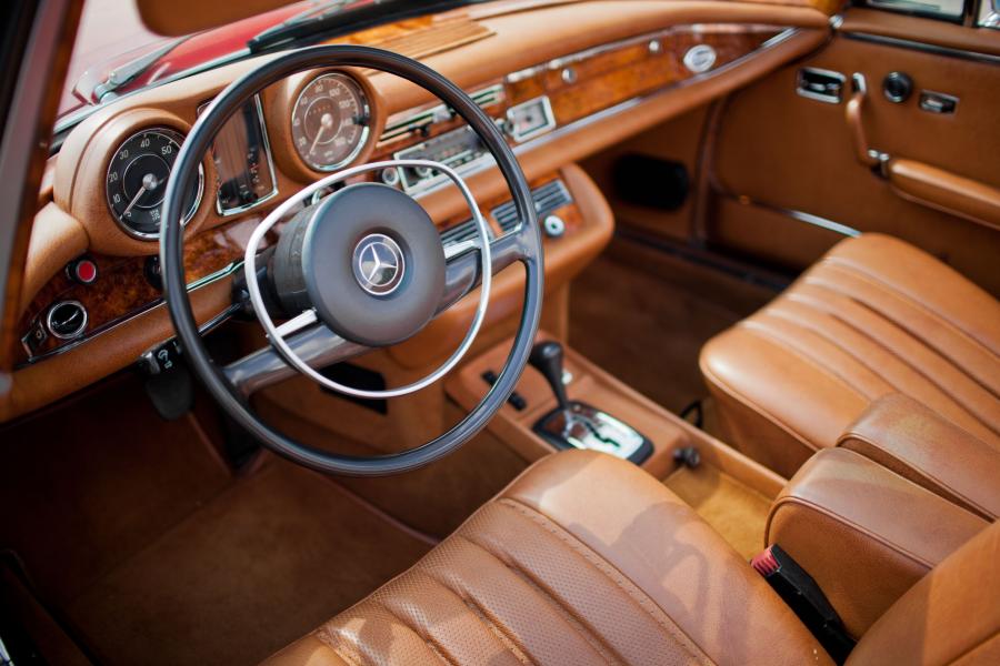  Mercedes-Benz 280 SE 3.5 Cabriolet 1971 года  (фото 40 из 84)